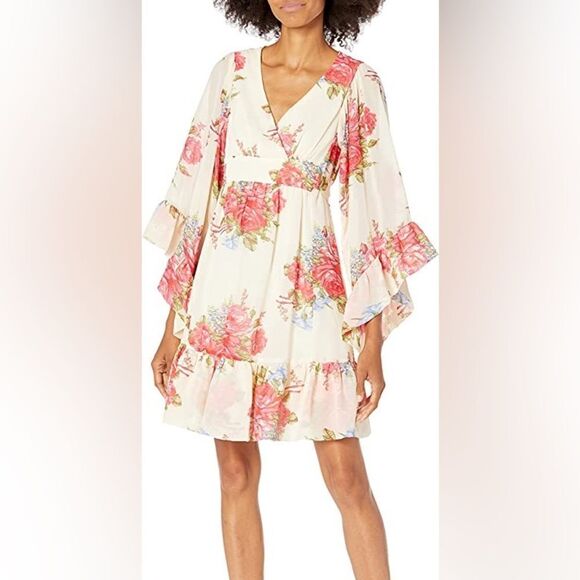 NWT Betsey Johnson Ivory Rose Boho Bell Sleeve V-Neck Floral Ruffle Dress Size 6 - Picture 3 of 5